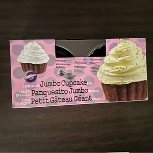 Wilton Jumbo Cupcake Pan